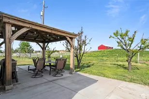 398 Balm St, Touchet, WA 99360 - Photo 21