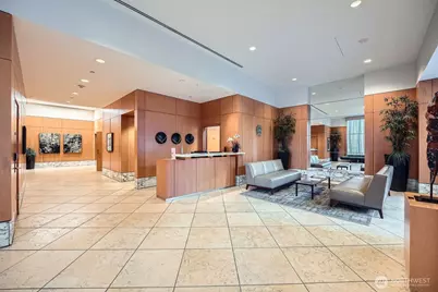 909 5th Avenue #701, Seattle, WA 98104 - Photo 3