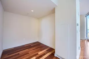 909 5th Ave, Seattle, WA 98104 - Photo 23