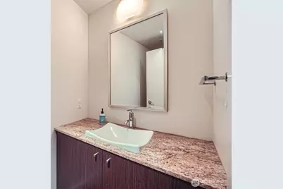 909 5th Avenue #701, Seattle, WA 98104 - Photo 19