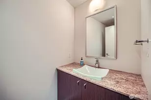 909 5th Ave, Seattle, WA 98104 - Photo 19