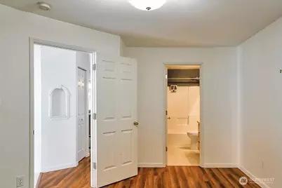 8515 244th Street SW #A2, Edmonds, WA 98026 - Photo 5