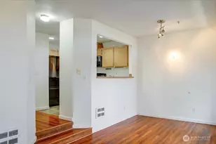 8515 244th St SW, Edmonds, WA 98026 - Photo 15