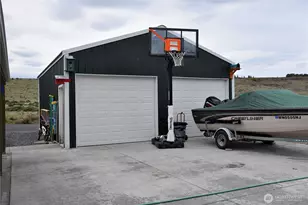 330 N Juniper St, Soap Lake, WA 98851 - Photo 3