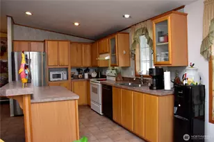 330 N Juniper St, Soap Lake, WA 98851 - Photo 5