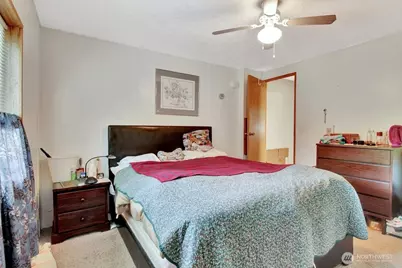 9810 State Street #20, Marysville, WA 98270 - Photo 3