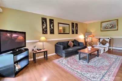 15138 65th Avenue S #109, Tukwila, WA 98188 - Photo 7