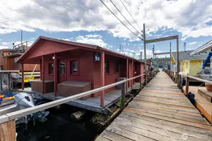 2035 Fairview Ave E, Seattle, WA 98102 - Photo 3