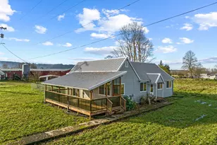 252 Sr 409, Cathlamet, WA 98612 - Photo 1