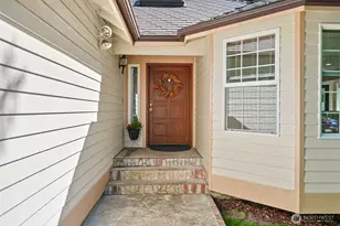 7236 Twin Cedar Ln SE, Tumwater, WA 98501 - Photo 11