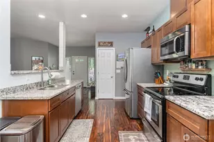 7805 300th St Ct S, Roy, WA 98580 - Photo 25