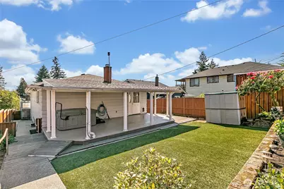 7351 32nd Avenue SW, Seattle, WA 98126 - Photo 3