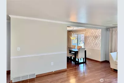 7351 32nd Avenue SW, Seattle, WA 98126 - Photo 5