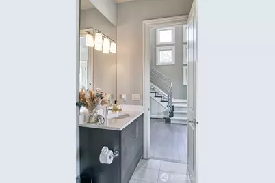 3319 Burnett Avenue N, Renton, WA 98056 - Photo 9