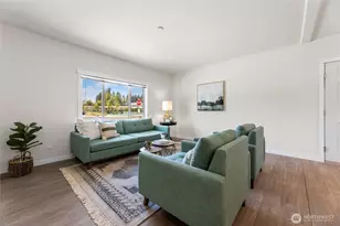 1413 Orangewood St, Enumclaw, WA 98022 - Photo 5