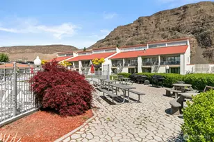 8903 Crescent Bar Rd NW, Quincy, WA 98848 - Photo 23