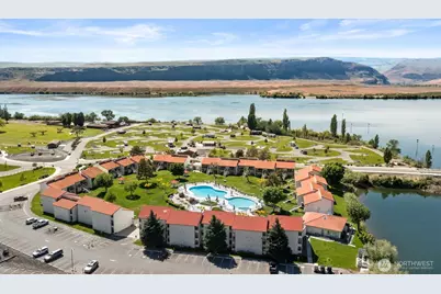 8903 Crescent Bar Road NW #101, Quincy, WA 98848 - Photo 3