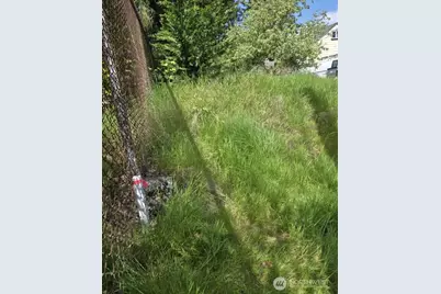 700 S 124th Street, Burien, WA 98168 - Photo 3