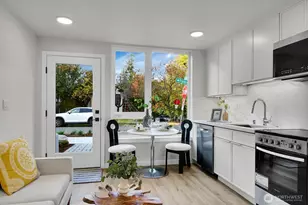 2372 Franklin Ave E, Seattle, WA 98102 - Photo 23