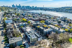 2372 Franklin Ave E, Seattle, WA 98102 - Photo 31