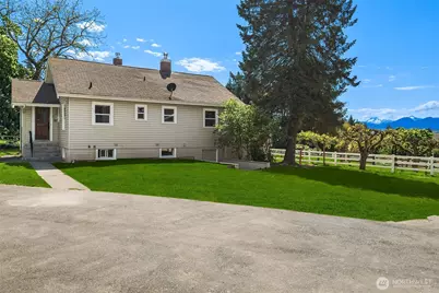 25443 Pioneer Way NW, Poulsbo, WA 98370 - Photo 3