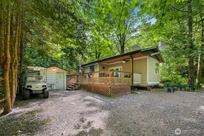 2001 Tower Road, Maple Falls, WA 98266 - Photo 15