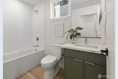 259 E Louisa Street, Seattle, WA 98102 - Photo 15