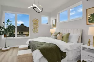 261 E Louisa St, Seattle, WA 98102 - Photo 13