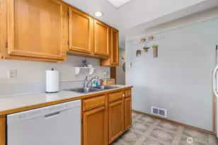 920 East Bay Drive Northeast, Olympia, WA 98506 - Photo 19