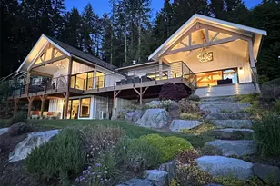 9803 Crystal Lake Dr, Woodinville, WA 98077 - Photo 7