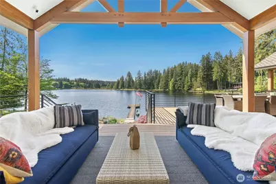 9803 Crystal Lake Drive, Woodinville, WA 98077 - Photo 17