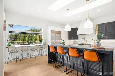 9803 Crystal Lake Drive, Woodinville, WA 98077 - Photo 13