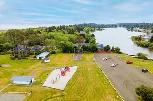 520 E Chance a La Mer NE, Ocean Shores, WA 98569 - Photo 25