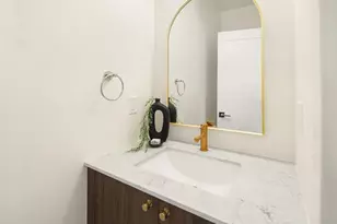 972 NW 54th St, Seattle, WA 98107 - Photo 13