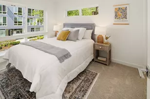 972 NW 54th St, Seattle, WA 98107 - Photo 17