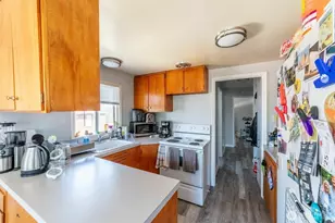 2630 58th Ave SW, Seattle, WA 98116 - Photo 11