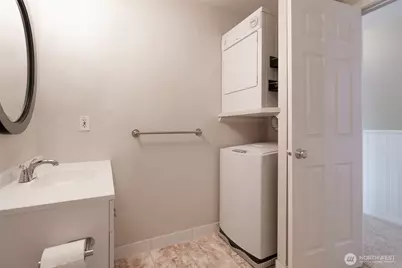 20320 Bothell-Everett Highway #D301, Bothell, WA 98012 - Photo 27