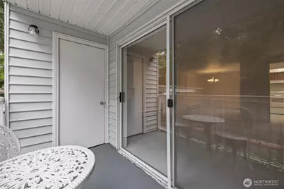 4106 Factoria Boulevard SE #216, Bellevue, WA 98006 - Photo 21