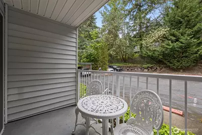 4106 Factoria Boulevard SE #216, Bellevue, WA 98006 - Photo 19