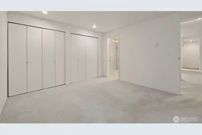 4106 Factoria Boulevard SE #216, Bellevue, WA 98006 - Photo 17