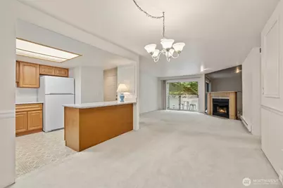 4106 Factoria Boulevard SE #216, Bellevue, WA 98006 - Photo 11