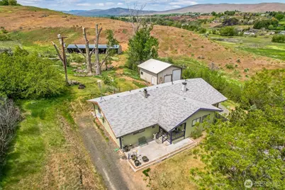 12623 Douglas Road, Yakima, WA 98908 - Photo 1