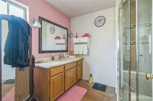 12623 Douglas Rd, Yakima, WA 98908 - Photo 17