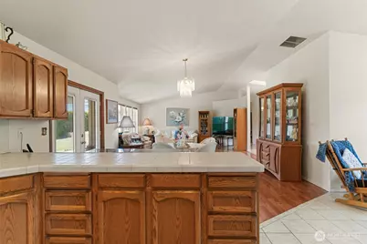 695 S Lyle Avenue, East Wenatchee, WA 98802 - Photo 13