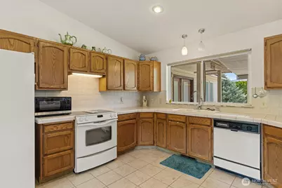 695 S Lyle Avenue, East Wenatchee, WA 98802 - Photo 15