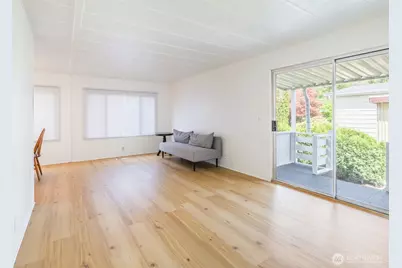 8406 37th Street Ct E #39, Puyallup, WA 98371 - Photo 5