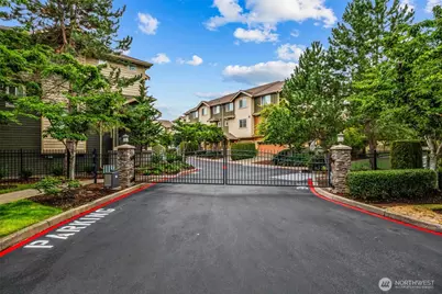 4660 NE 3rd Court #J3, Renton, WA 98059 - Photo 21