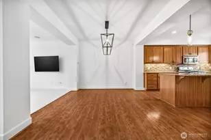 4660 NE 3rd Ct, Renton, WA 98059 - Photo 11