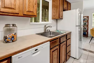 1220 SW 132nd Lane #523, Burien, WA 98146 - Photo 7