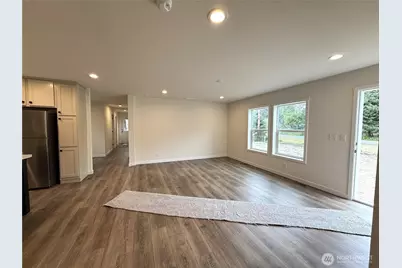 854 Mount Olympus Avenue SE, Ocean Shores, WA 98569 - Photo 3